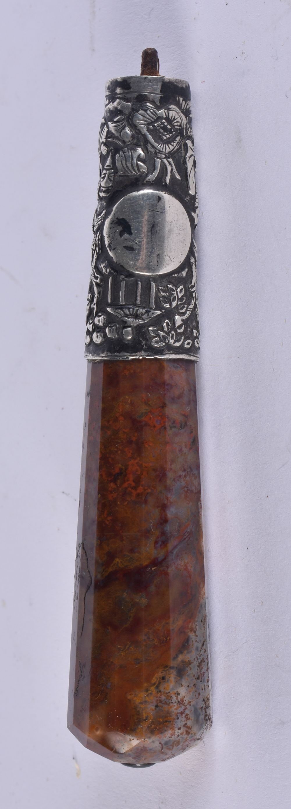 AN UNUSUAL 19TH CENTURY CHINESE SILVER MOUNTED AGATE HANDLE Late Qing. 10 cm long. (1 of 4)