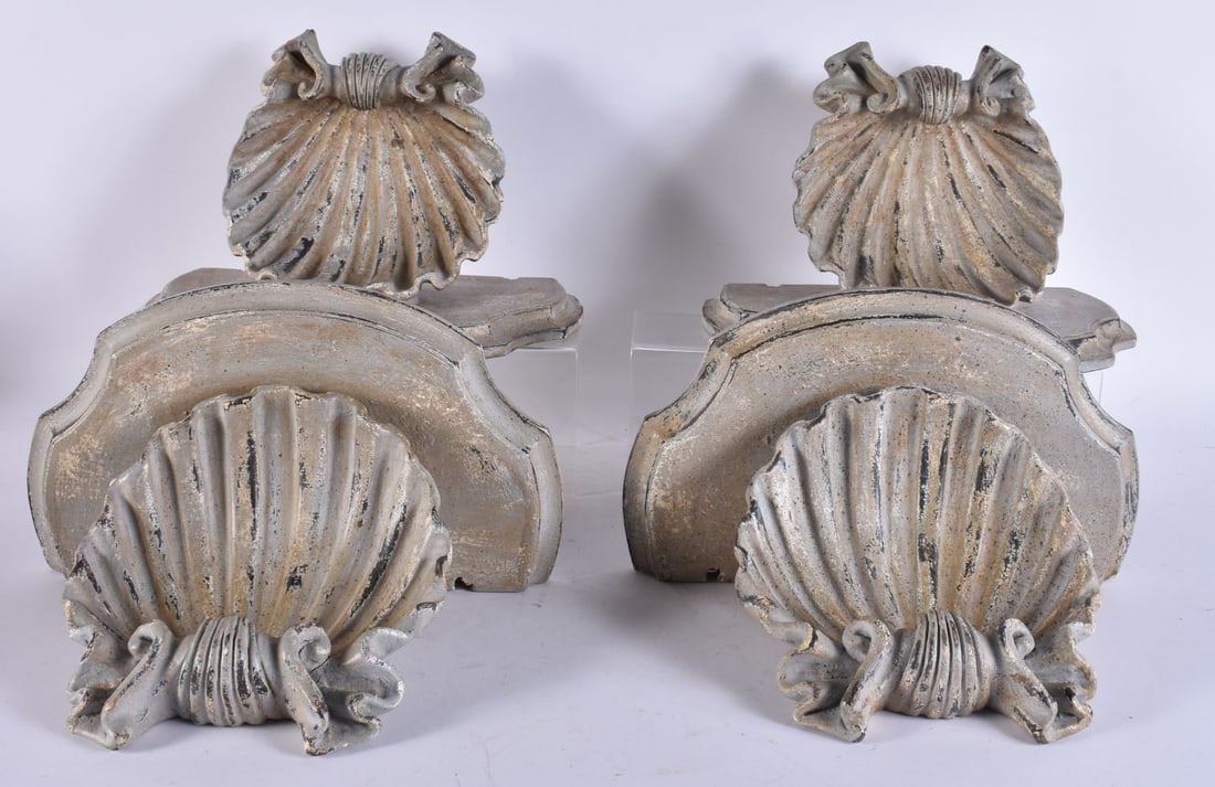 A SET OF FOUR ITALIAN COUNTRY HOUSE CARVED WOOD SHELL DISPLAY SHELVES. 24 cm x 24 cm. (4): A SET OF FOUR ITALIAN COUNTRY HOUSE CARVED WOOD SHELL DISPLAY SHELVES. 24 cm x 24 cm. (4)