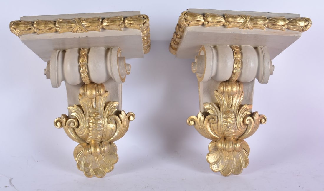 A PAIR OF CONTINENTAL GILTWOOD PAINTED COUNTRY HOUSE DISPLAY SHELVES. 29 cm x 18 cm. (1 of 3)