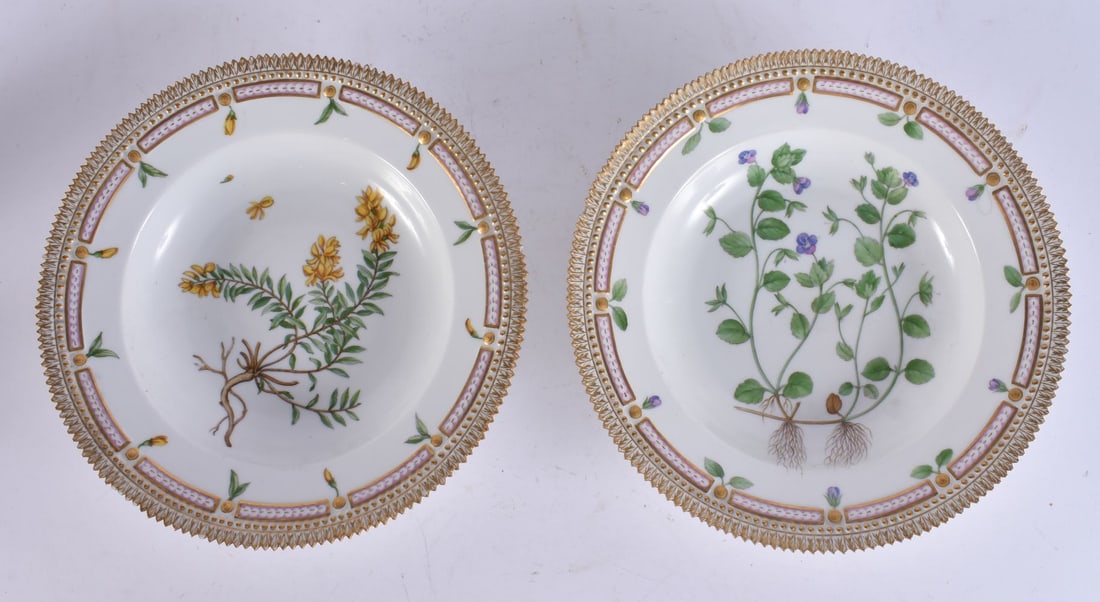 A PAIR OF COPENHAGEN FLORA DANICA PORCELAIN BOWLS. 23.5 cm wide. (1 of 9)
