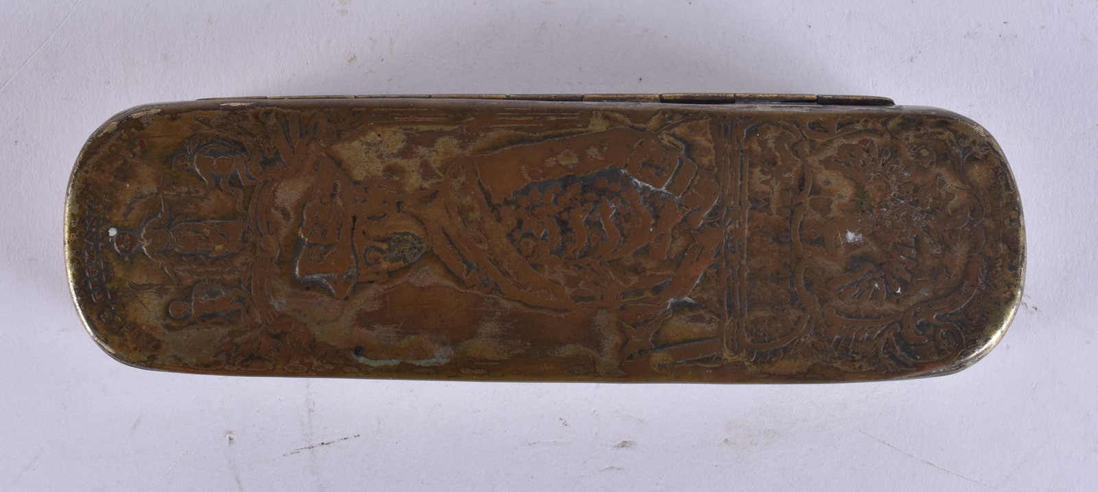 AN 18TH CENTURY EUROPEAN BRASS TOBACCO BOX. 16 cm x 5 cm. (1 of 9)