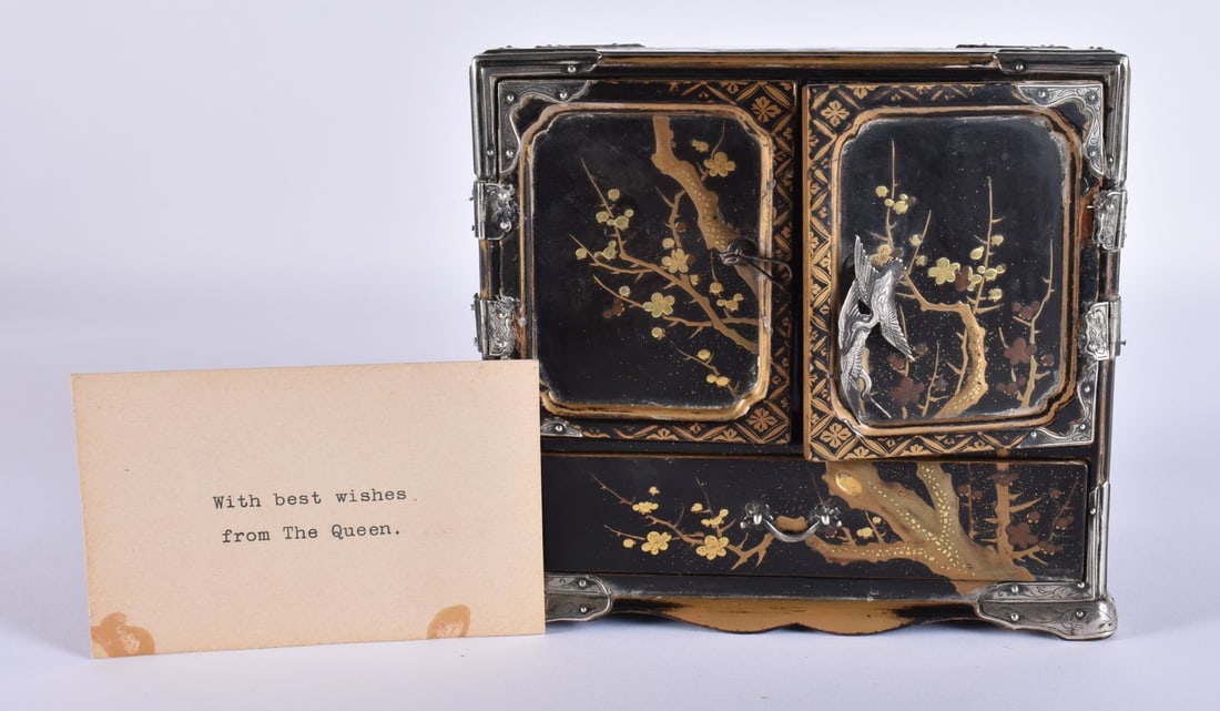 A 19TH CENTURY JAPANESE MEIJI PERIOD SILVER MOUNTED LACQUER CABINET Ex Sage Collection, decorated wi: A 19TH CENTURY JAPANESE MEIJI PERIOD SILVER MOUNTED LACQUER CABINET Ex Sage Collection, decorated with foliage and birds. 13 cm x 14 cm.