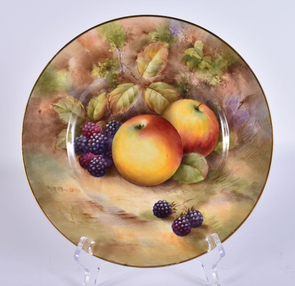 A ROYAL WORCESTER ARTIST PORCELAIN PLATE by Budd. 23.5 cm wide. (1 of 4)