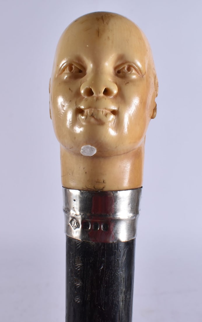 A RARE VICTORIAN NUBIAN TRIBAL SILVER MOUNTED WALKING CANE. 92 cm long. (1 of 4)