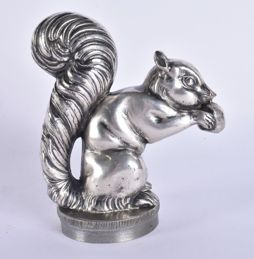 A CHARMING ART DECO CAR RADIATOR SQUIRREL MASCOT. 14 cm x 10 cm. (1 of 5)