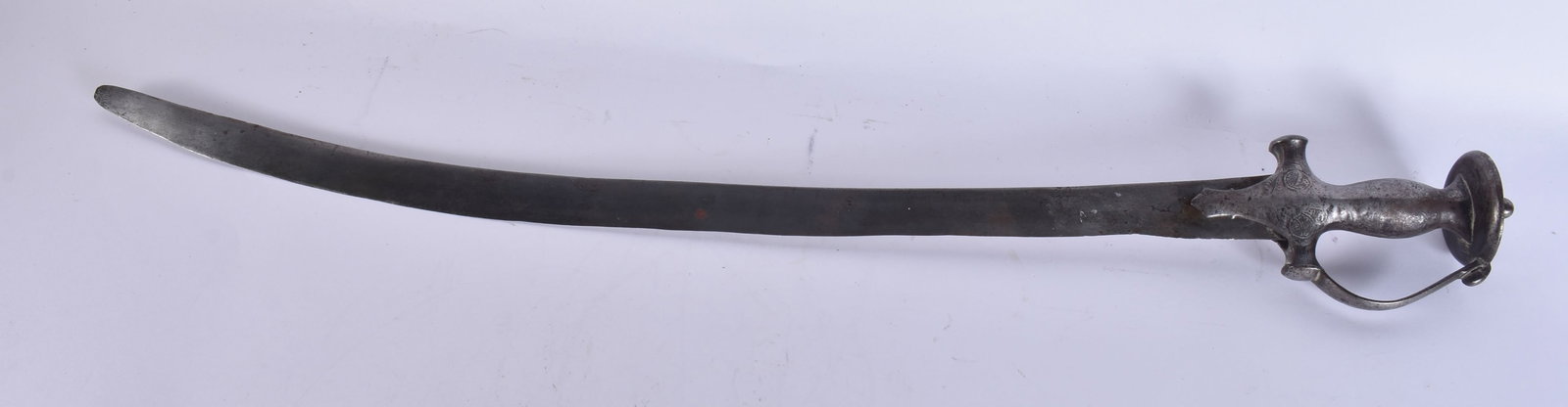 AN ANTIQUE MIDDLE EASTERN OTTOMAN SWORD. 80 cm long. (1 of 7)