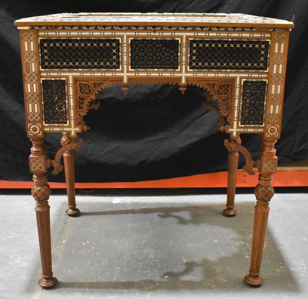 A FINE 19TH CENTURY MIDDLE EASTERN COUNTRY HOUSE TABLE inlaid with geometric motifs and angular desi (1 of 11)