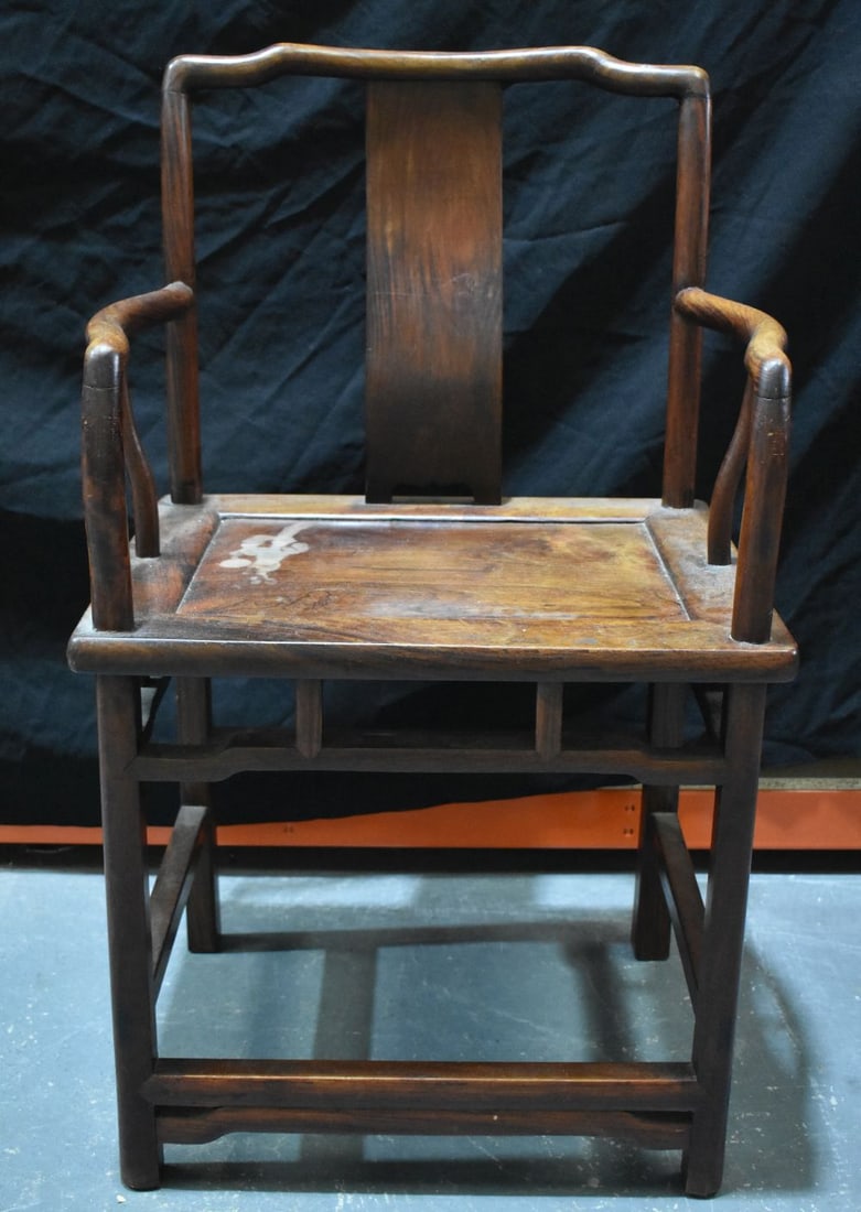 A FINE CHINESE QING DYNASTY CARVED HUANGHUALI WOOD ARMCHAIR Guanmaoyi. 90 cm x 56 cm x 38 cm. (1 of 8)