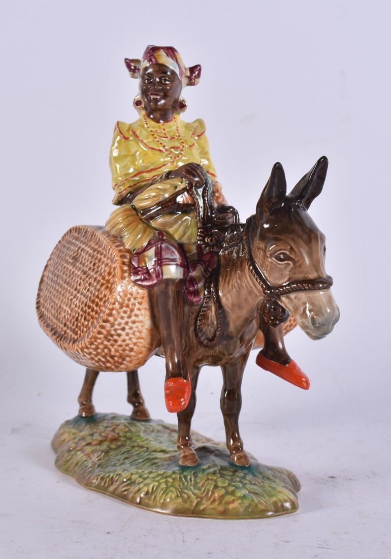 A BESWICK SUSIE THE JAMAICAN CERAMIC FIGURE. 18 cm x 12 cm. (1 of 4)