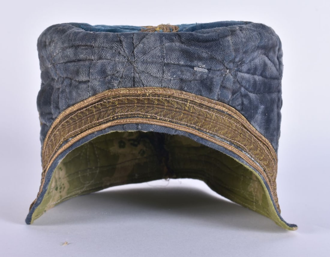 AN ANTIQUE EMBROIDERED SMOKERS HAT. 22 cm long. (1 of 6)
