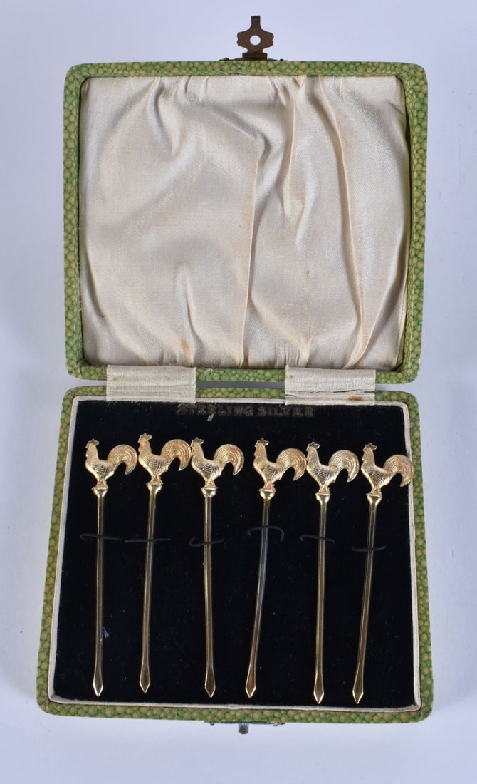 A cased set of 6 novelty sterling silver-gilt cockerel/rooster cocktail sticks, 8.5cm, 1oz total . (1 of 5)