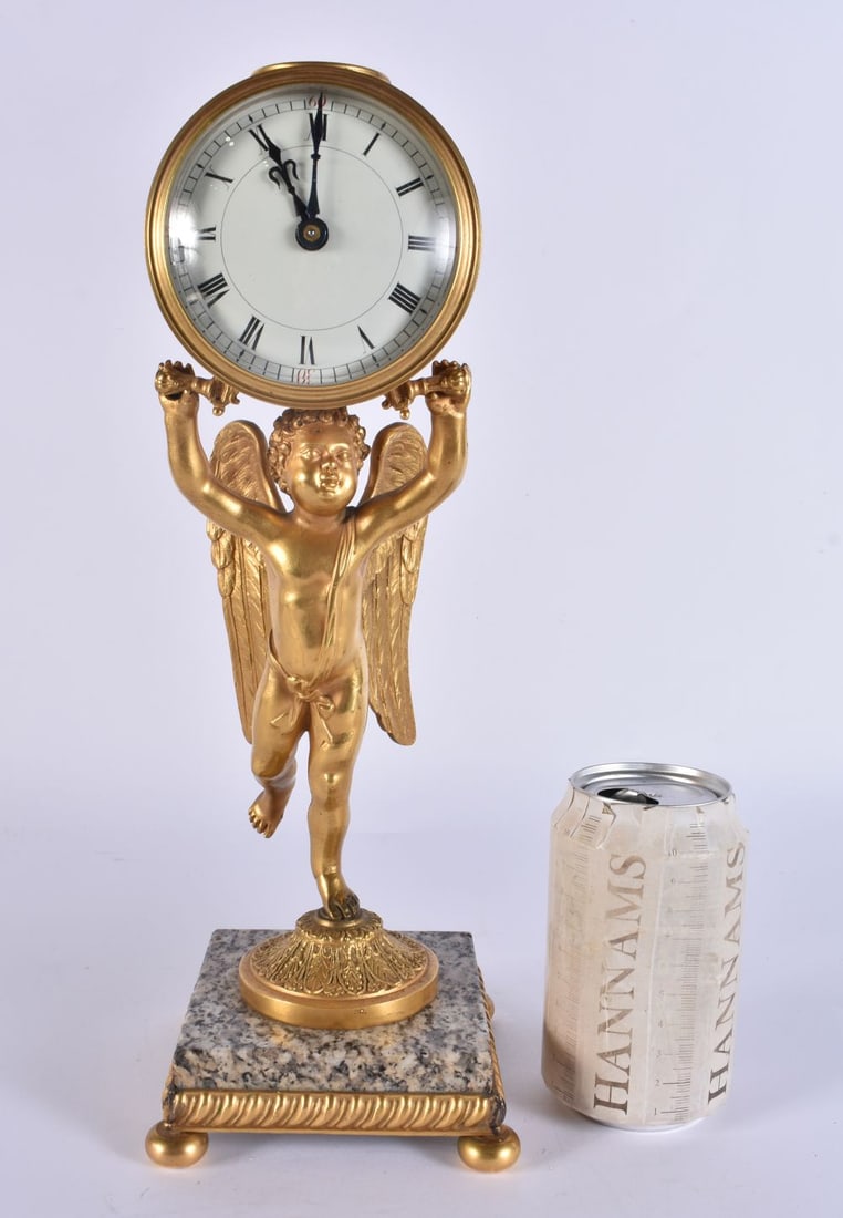 A FINE LATE 19TH CENTURY FRENCH ORMOLU AND MARBLE CHERUB CLOCK. 33 cm high. (1 of 8)