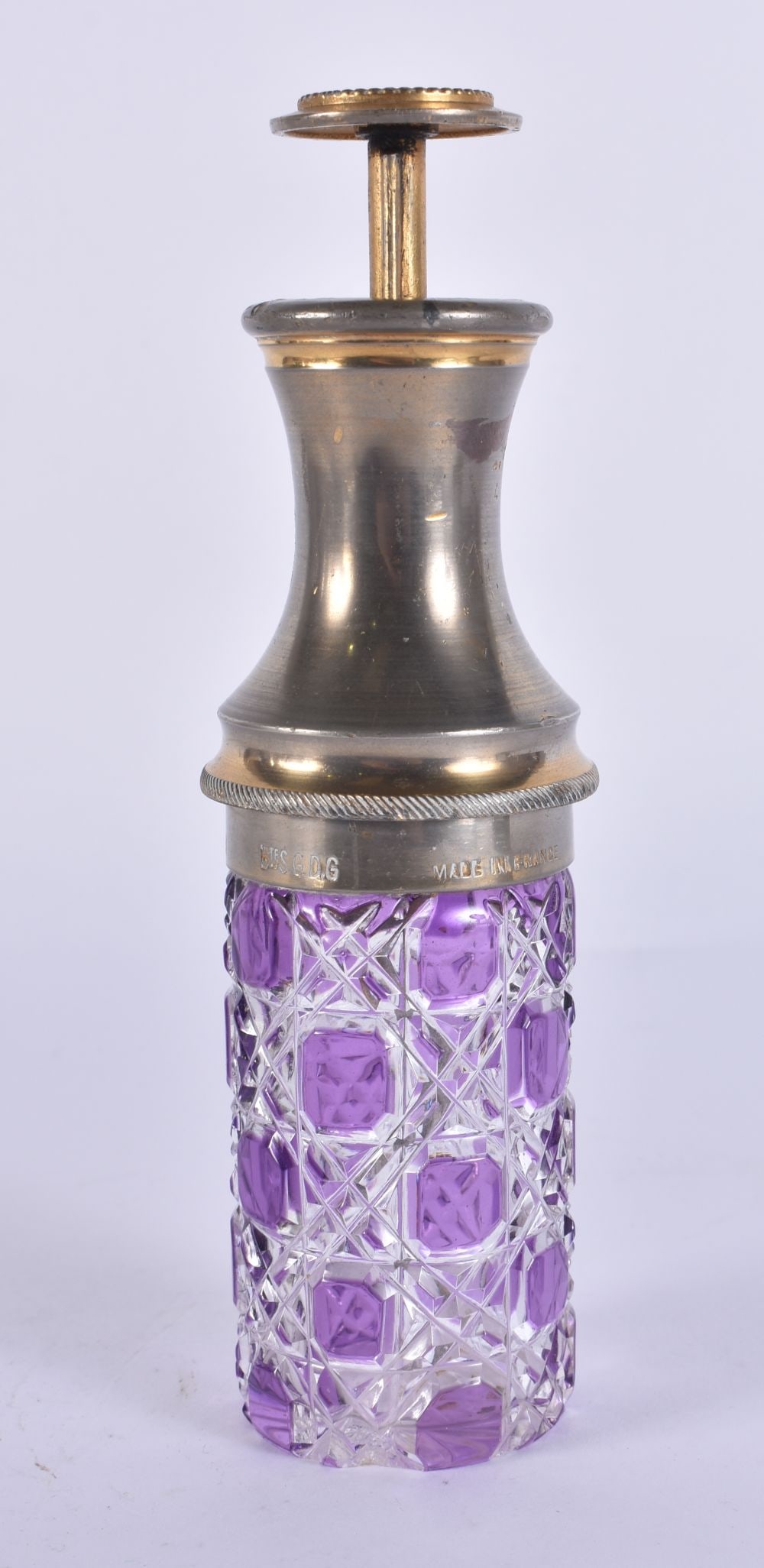 AN ANTIQUE FRENCH ATOMISER. 15 cm high. (1 of 5)