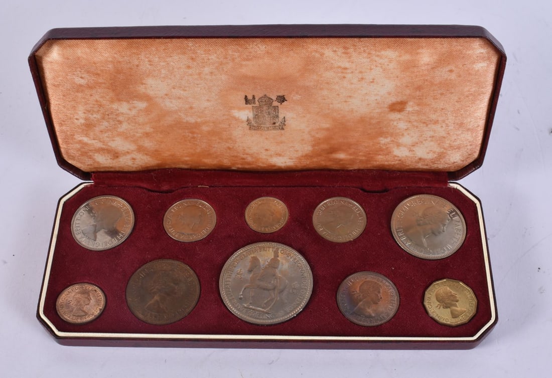 A 1953 CORONATION PROOF COIN SET. 19 cm wide. (1 of 4)