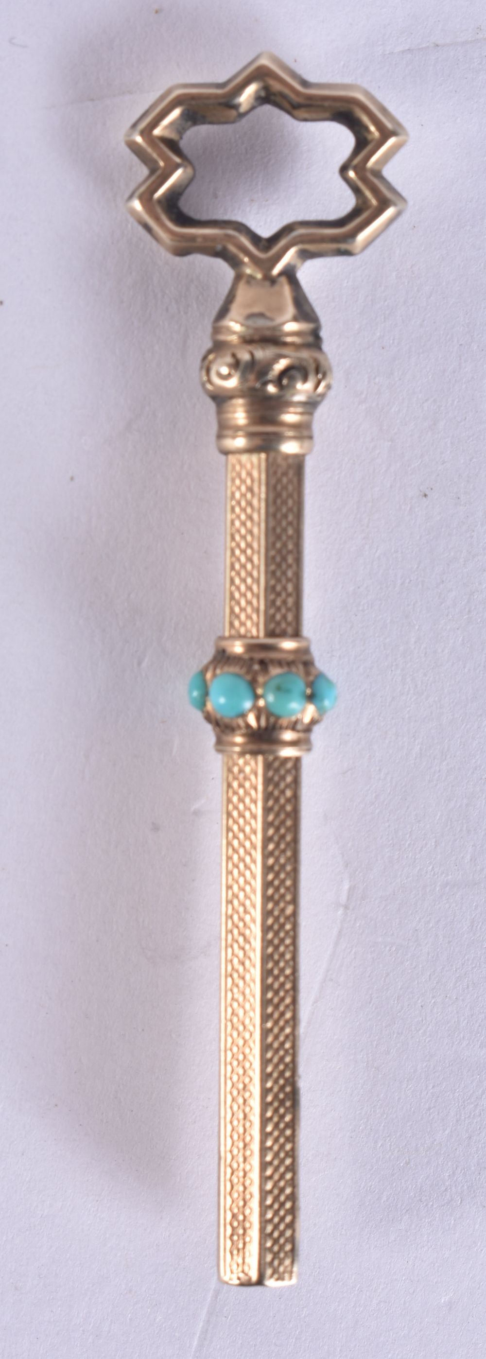 A 9CT GOLD TURQUOISE INSET PEN. 4.3 grams. 7 cm long. (1 of 3)