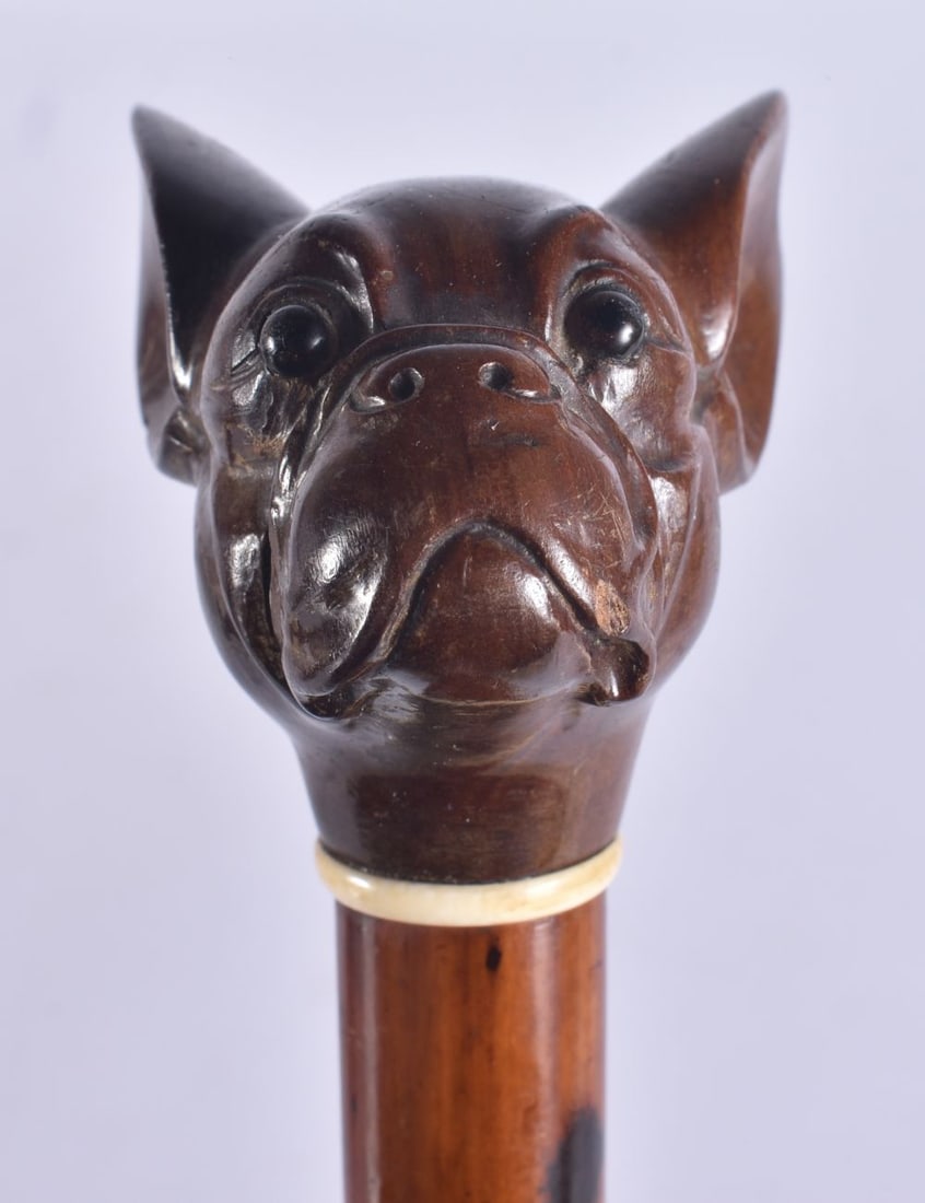 A 19TH CENTURY BAVARIAN BLACK FOREST DOG HEAD PARASOL. 90 cm long. (1 of 4)