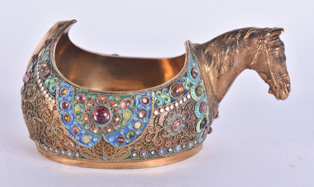 A FINE CONTINENTAL SILVER AND ENAMEL HORSE HEAD KOVSCH. 342 grams. 12.5 cm wide. (1 of 7)