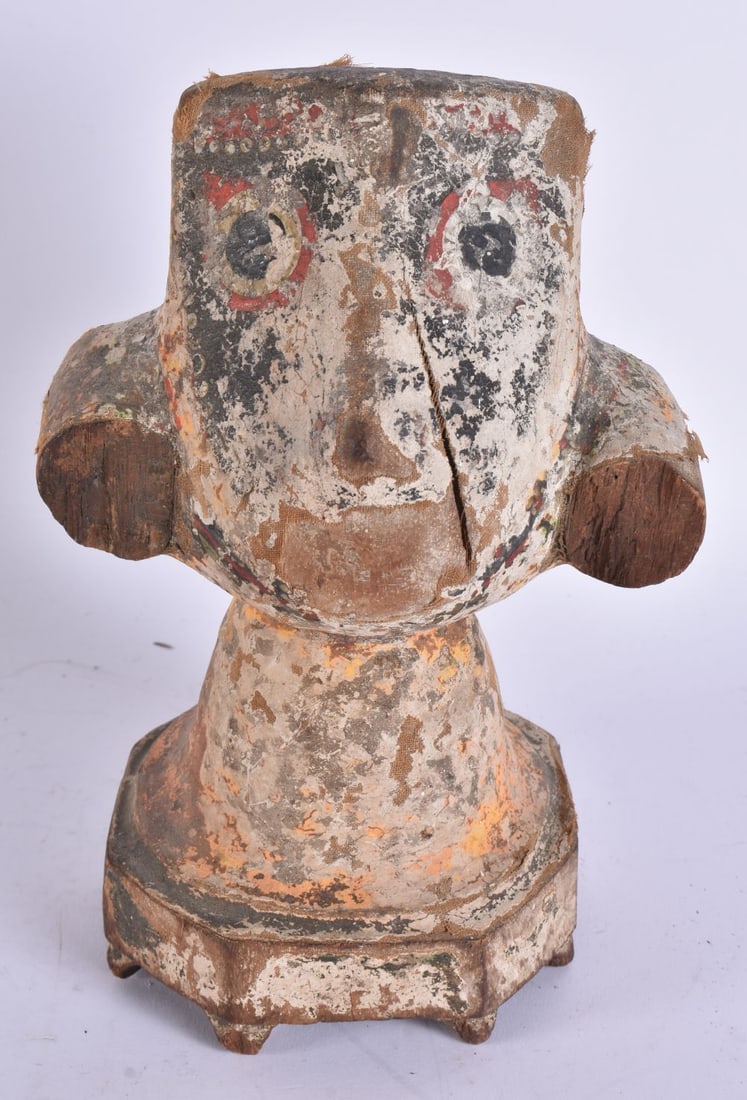 AN UNUSUAL EARLY MIDDLE EASTERN FOLK ART ASIAN CARVED AND PAINTED WOOD BUST possibly Indian. 23 cm x (1 of 7)