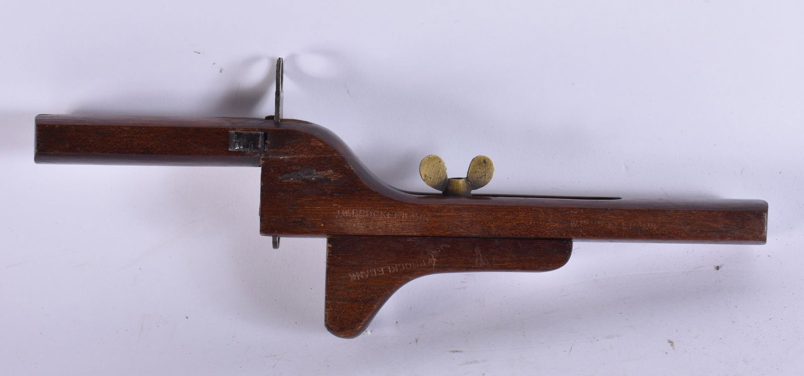 AN UNUSUAL ANTIQUE W BROCKLEBANK 'J GRAVES' CARVED WOOD STRINGING INSTRUMENT TOOL. 29 cm wide. (1 of 4)