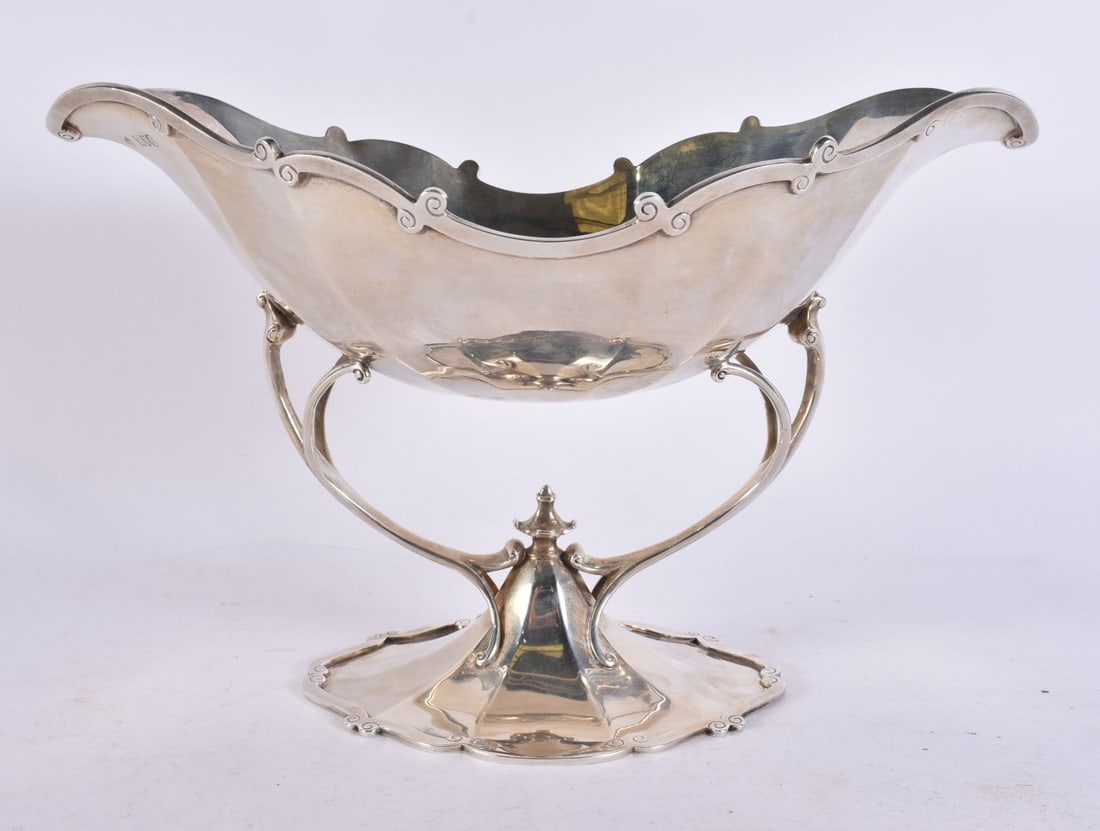 A FINE ART NOUVEAU SILVER BOWL. 679 grams. 30 cm x 18 cm. (1 of 6)