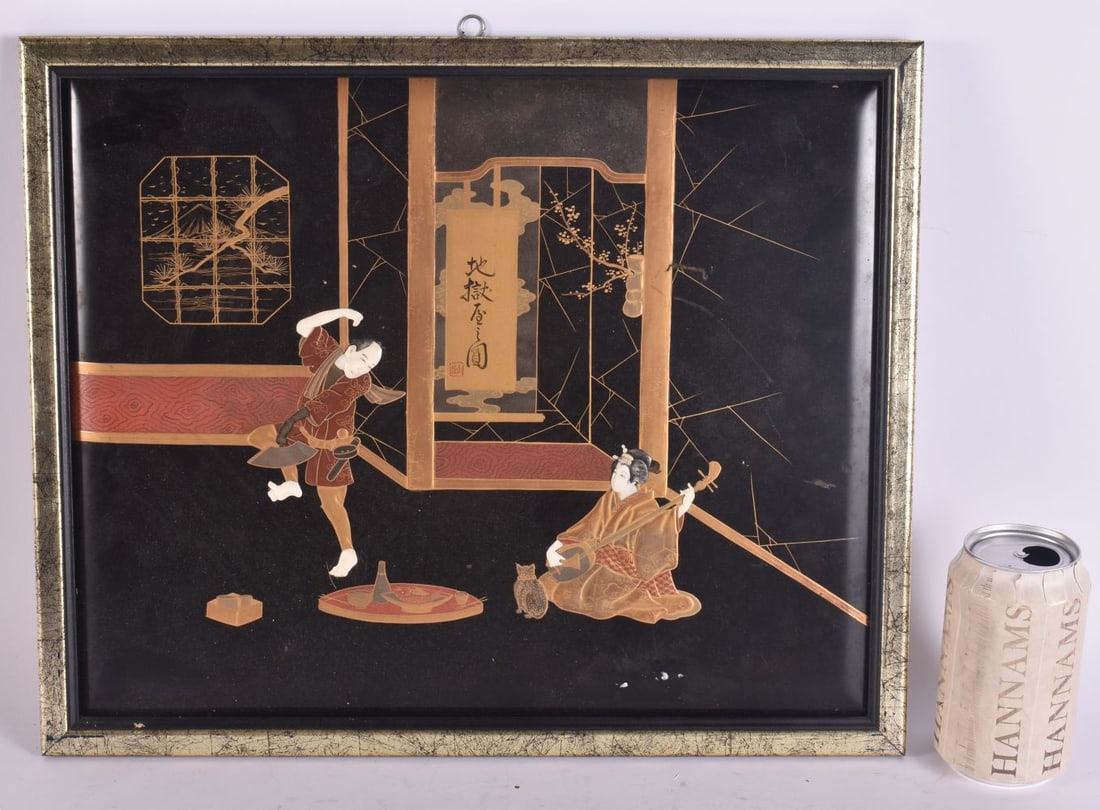 AN ANTIQUE JAPANESE LACQUERED PANEL. 42 cm x 32 cm. (1 of 5)