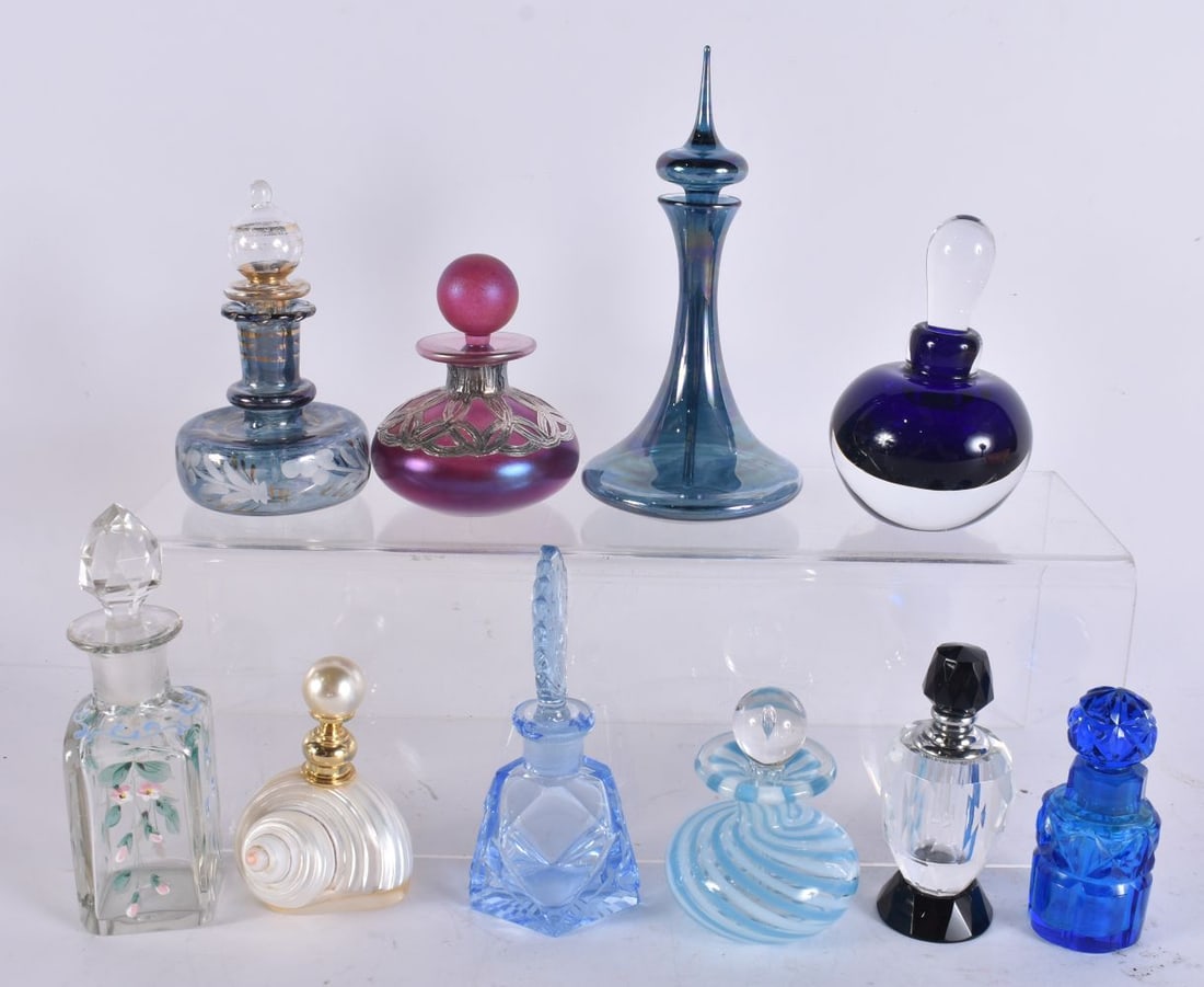 TEN GLASS SCENT BOTTLES including deco examples. (10) (1 of 5)