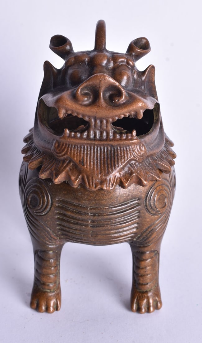 A Bronze Temple Dog Censer. 9cm x 6cm x 4cm (1 of 5)
