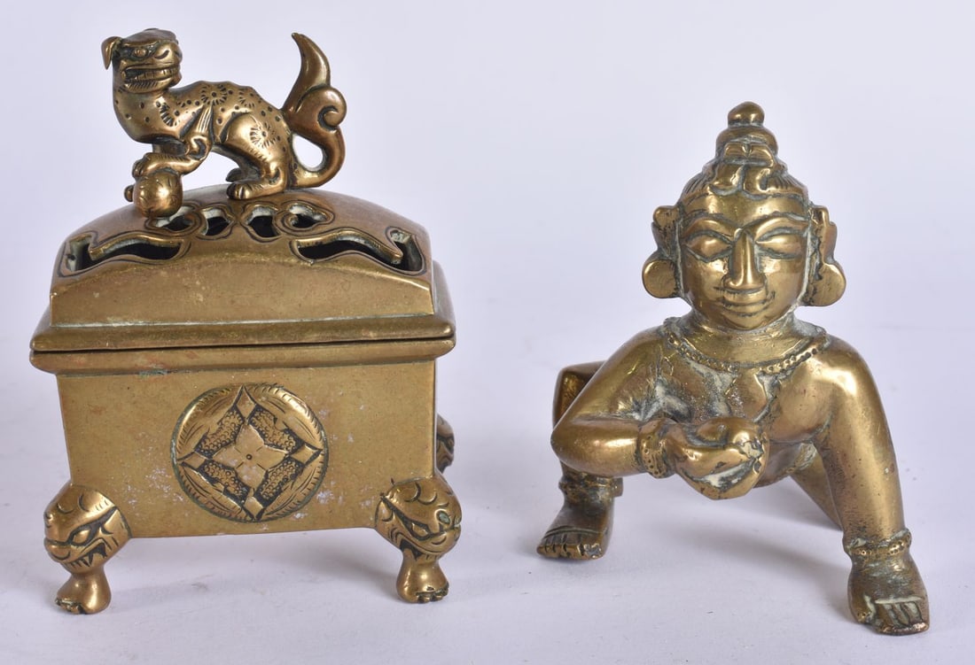AN ANTIQUE INDIAN BRONZE FIGURE OF A DEITY together with a bronze censer. 8 cm wide. (2) (1 of 4)