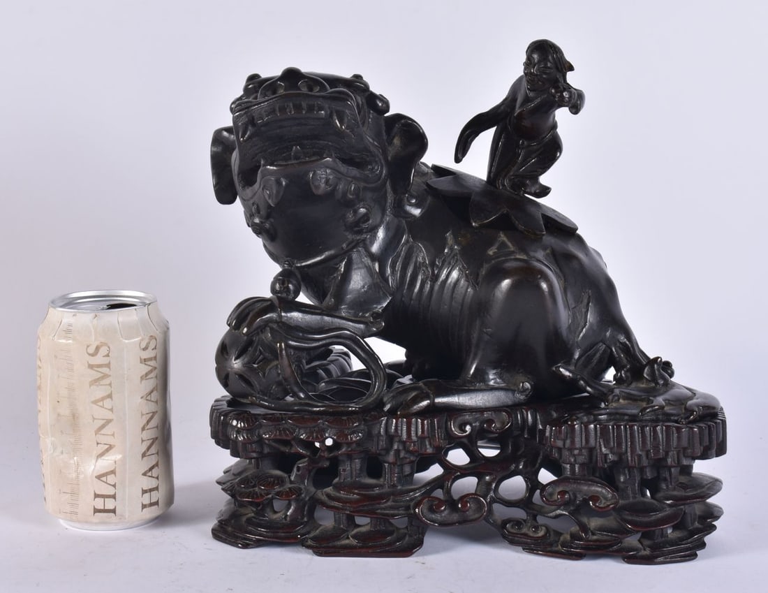 A LARGE 17TH CENTURY CHINESE BRONZE CENSER AND COVER Ming, formed as a Buddhistic lion. 26 cm x 26 c (1 of 10)
