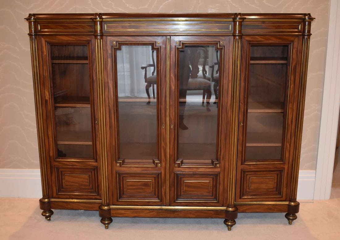 A FINE LATE 19TH CENTURY FRENCH CARVED WOOD BRONZE MOUNTED DISPLAY CASE inset with rectangular panel (1 of 7)