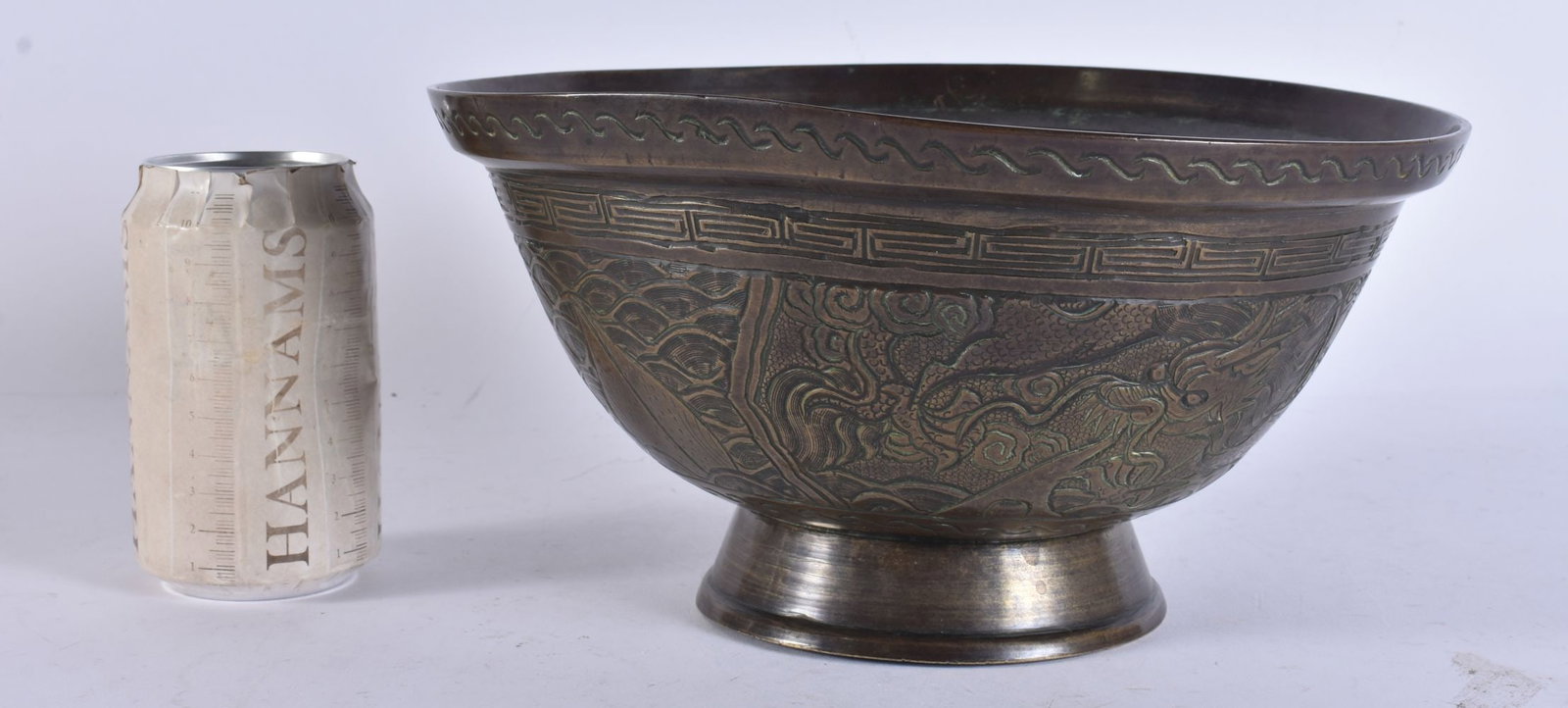 A 19TH CENTURY CHINESE BRONZE ENGRAVED BOWL bearing Xuande marks to base. 25.5 cm wide. (1 of 4)