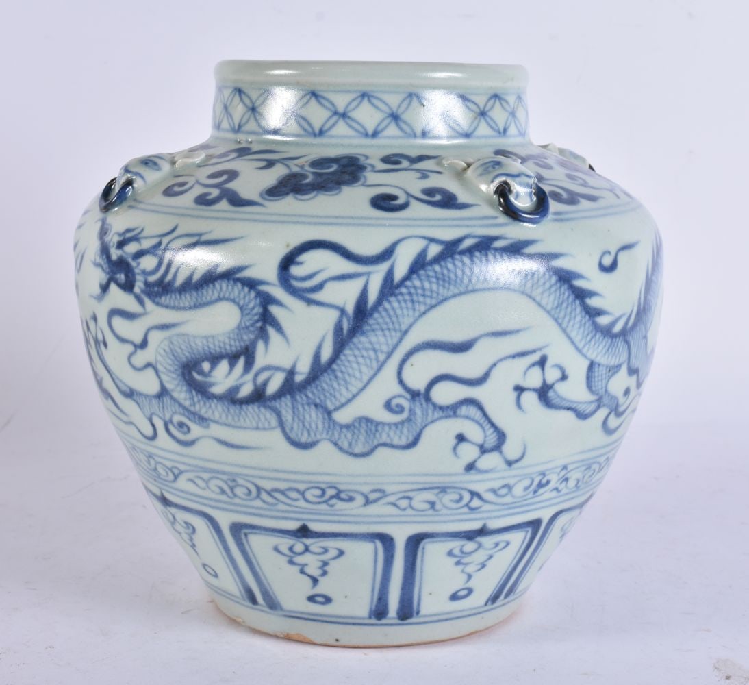 A CHINESE BLUE AND WHITE DRAGON JAR. 20 cm x 15 cm. (1 of 6)