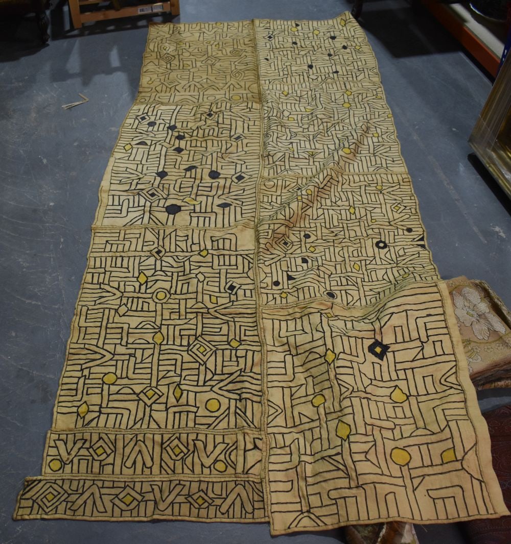 A HUGE CONGOLESE GEOMETRIC TRIBAL WALL HANGING. 250 cm x 110 cm. (1 of 4)