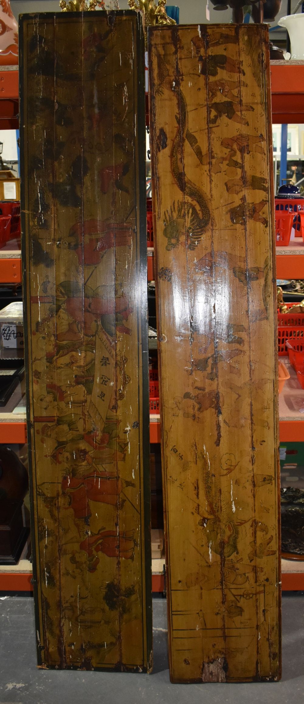 A PAIR OF CHINESE REPUBLICAN PERIOD WOOD PANELS. 203 cm x 30 cm.: A PAIR OF CHINESE REPUBLICAN PERIOD WOOD PANELS. 203 cm x 30 cm.