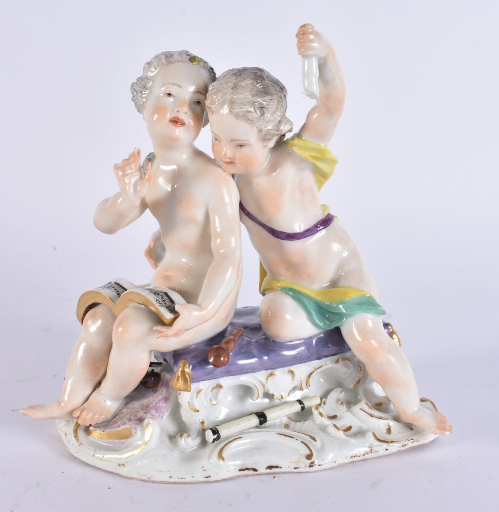 AN ANTIQUE MEISSEN PORCELAIN FIGURAL GROUP. 16 cm x 12 cm. (1 of 6)