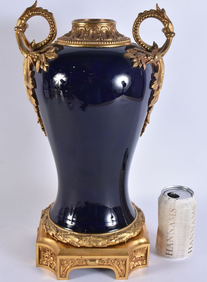 A FINE LATE 19TH CENTURY SEVRES PORCELAIN VASE AND COVER beautifully gilded with floral sprays and m (1 of 13)