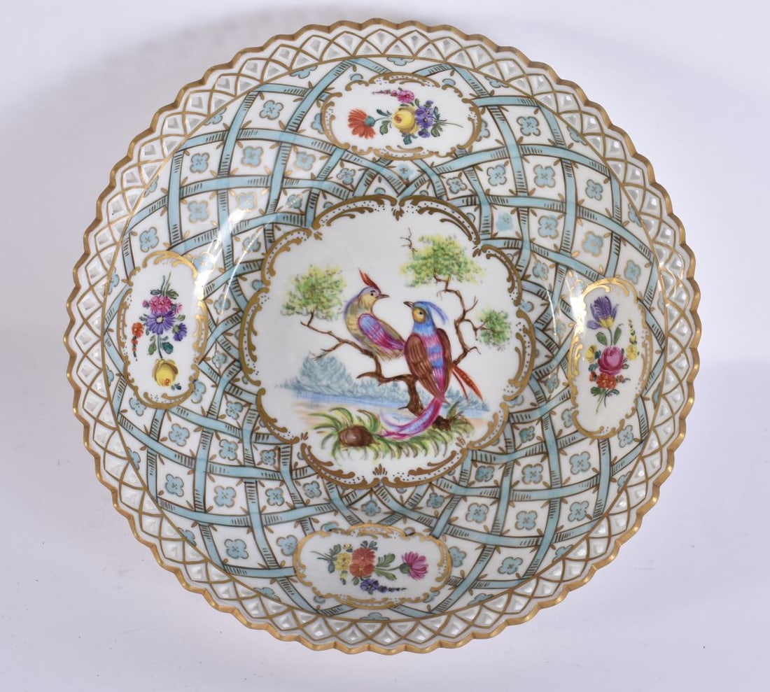 A DRESDEN PORCELAIN RETICULATED BOWL painted with birds. 18 cm wide. (1 of 4)