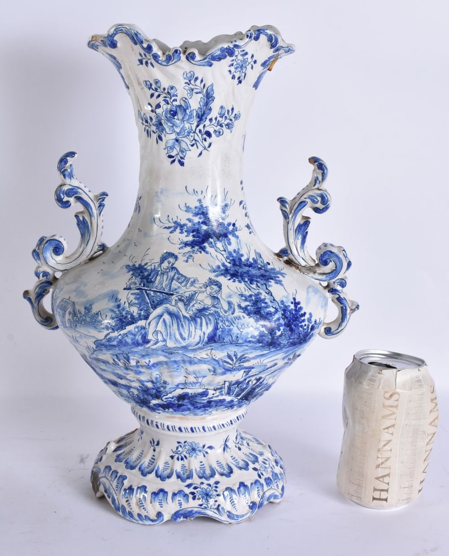 AN ANTIQUE TWIN HANDLED DUTCH DELFT TWIN HANDLED VASE painted with figures. 35 cm x 15 cm. (1 of 7)