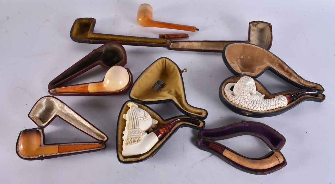 ASSORTED MEERSCHAUM PIPES etc. (qty) (1 of 3)