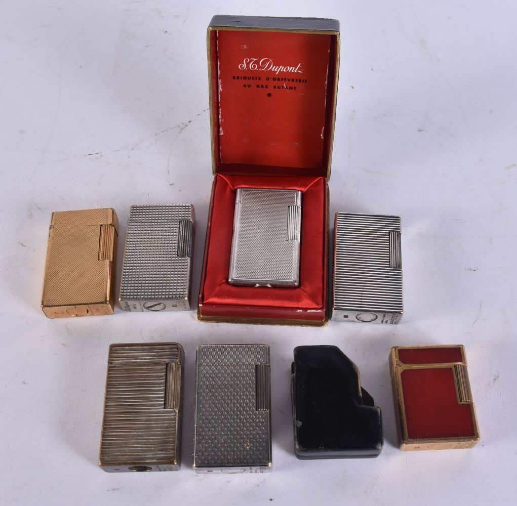SEVEN ST DUPONT LIGHTERS. (7) (1 of 4)