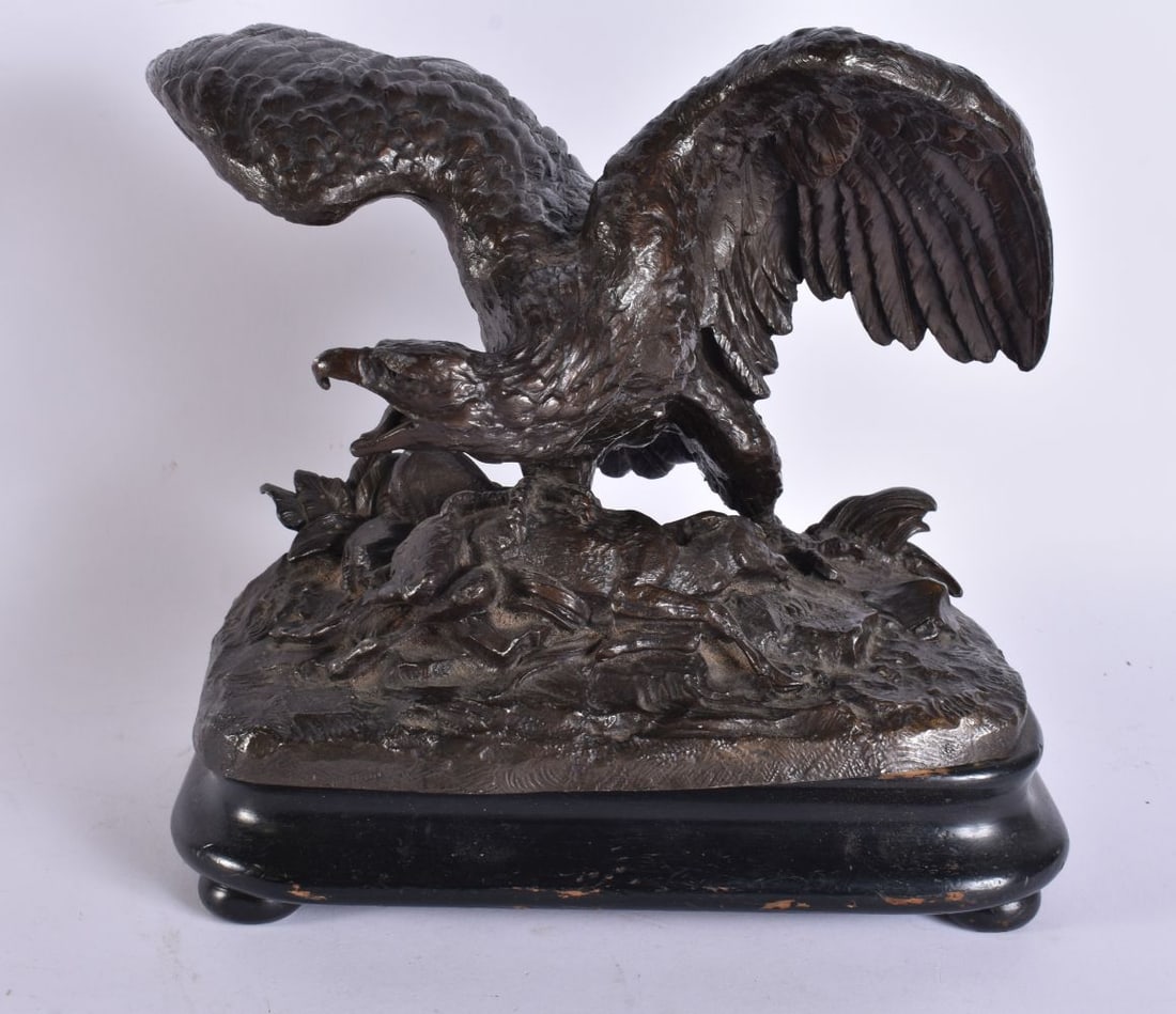 A VICTORIAN BRONZED SPELTER FIGURE OF A HAWK. 24 cm x 18 cm. (1 of 5)