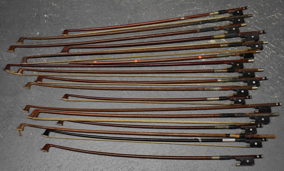 A COLLECTION OF VIOLIN BOWS. (qty) (1 of 7)
