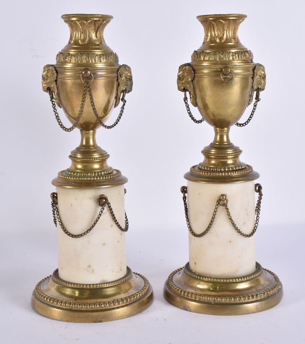 A PAIR OF LATE 19TH CENTURY FRENCH BRONZE AND MARBLE CASSOLETTES. 25 cm high. (1 of 4)