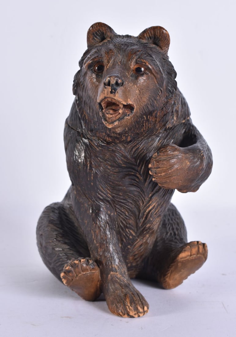 A 19TH CENTURY BAVARIAN BLACK FOREST BEAR INKWELL. 16 cm high. (1 of 5)