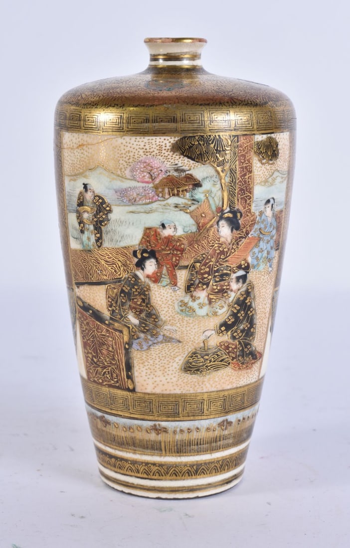 A LATE 19TH CENTURY JAPANESE MEIJI PERIOD SATSUMA VASE painted with figures. 14 cm high. (1 of 4)