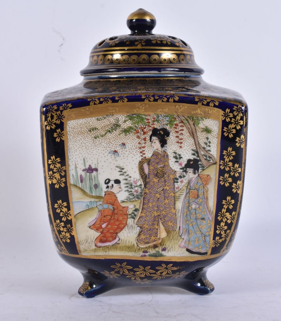 A LATE 19TH CENTURY JAPANESE MEIJI PERIOD SATSUMA CENSER AND COVER. 15 cm x 9 cm. (1 of 4)