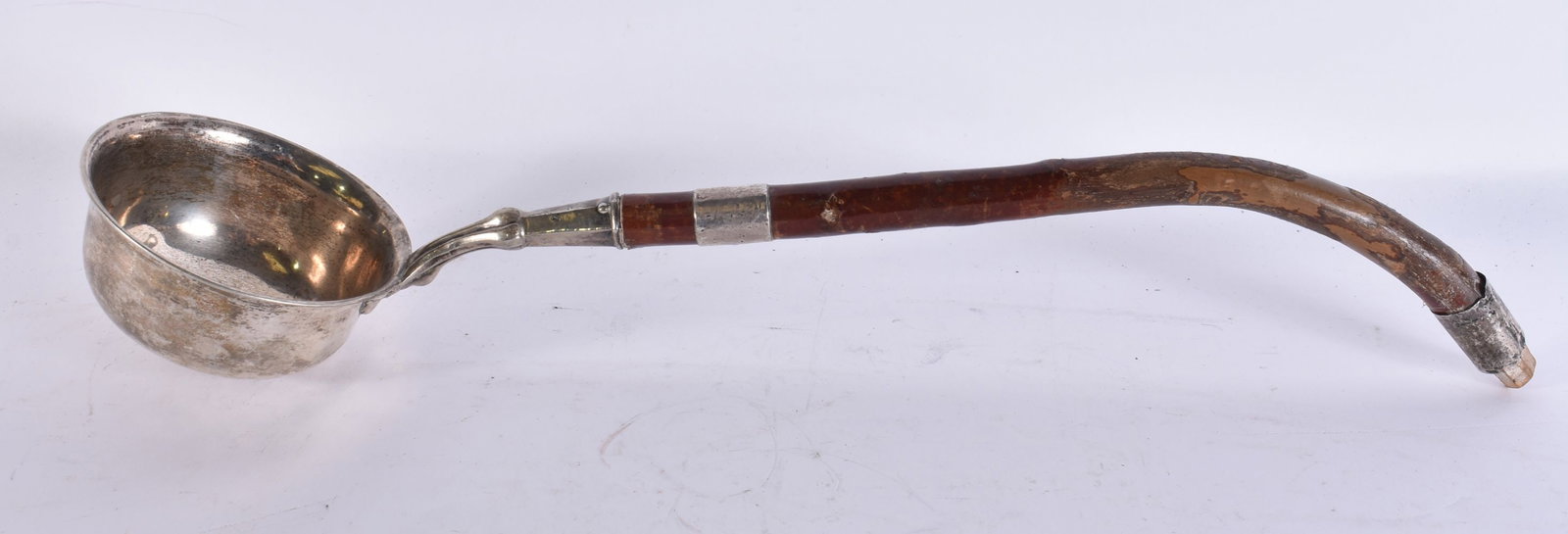 AN ANTIQUE SILVER LADLE. 92 grams overall. 38 cm wide. (1 of 4)