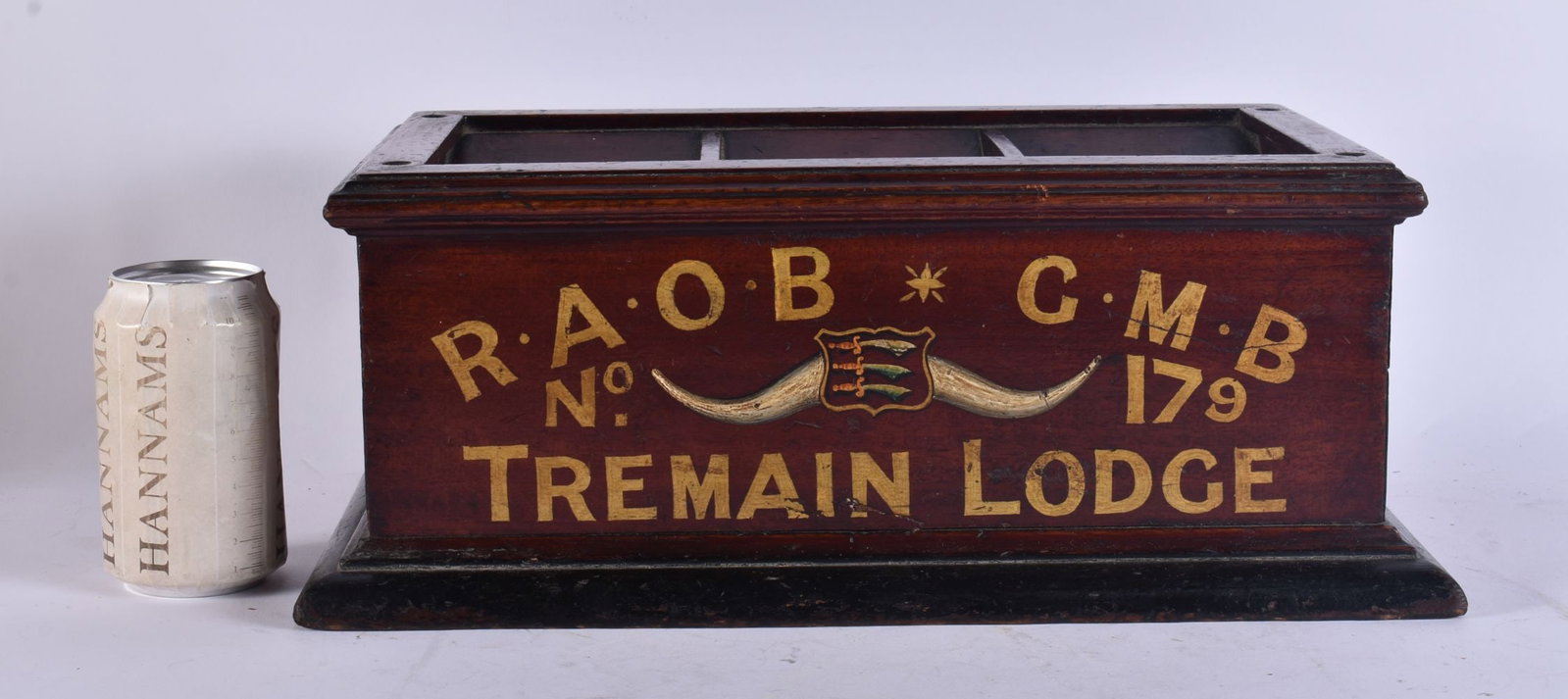 A LOVELY ANTIQUE ROYAL ANTEDILUVIAN ORDER OF THE BUFFALOES No 179 Tremain Lodge. 38 cm x 22 cm. (1 of 7)