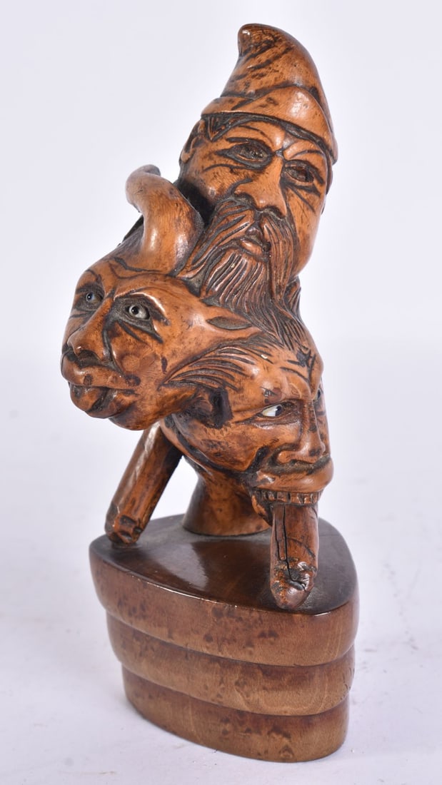AN 18TH/19TH CENTURY EUROPEAN TREEN FOLK ART CARVED WOOD SCULPTURE. 15 cm high. (1 of 7)
