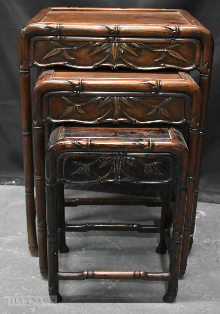 A LOVELY 19TH CENTURY CHINESE NEST OF HARDWOOD TABLES possibly huanghuali. 60 cm x 42 cm x 28 cm. (1 of 6)